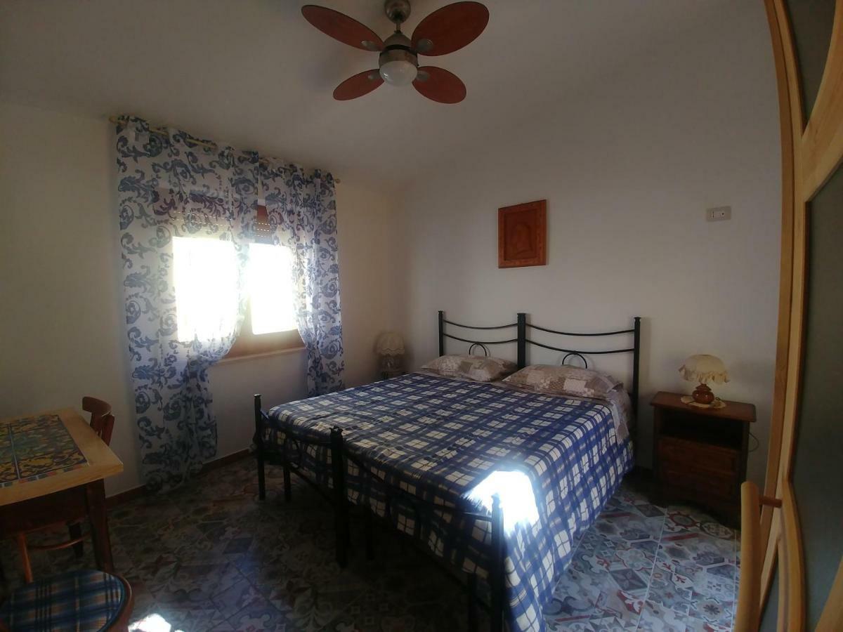 La Casa Di Angelo Hotell Bosa Eksteriør bilde