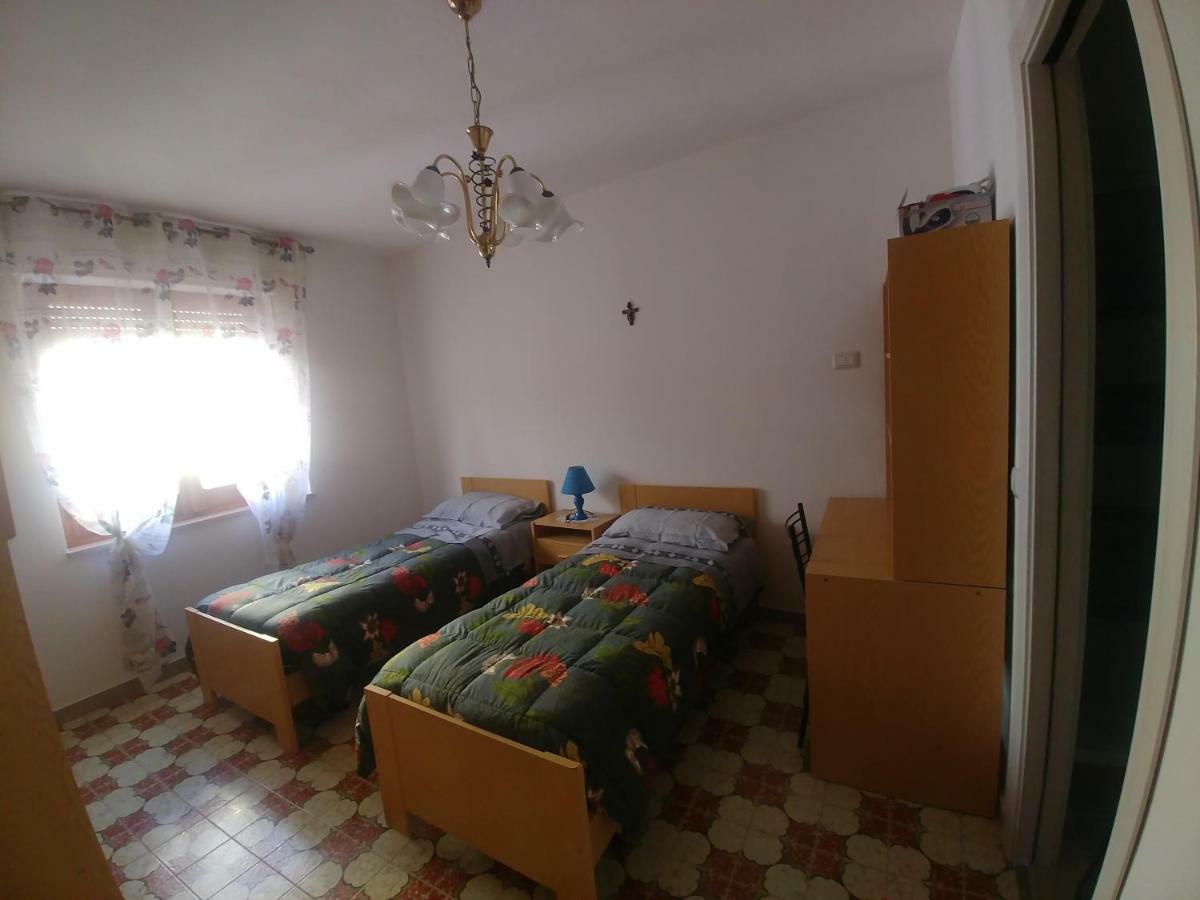 La Casa Di Angelo Hotell Bosa Eksteriør bilde